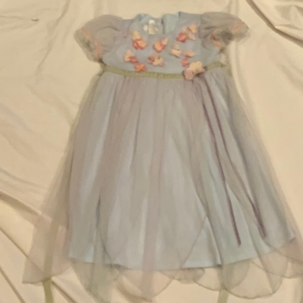 Girls dress